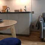 Mythings Apartments *