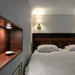 Mythings Apartments *