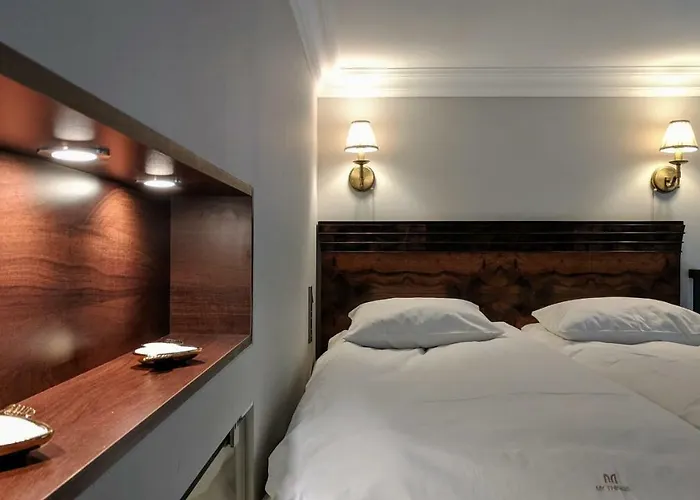 Mythings Apartments *