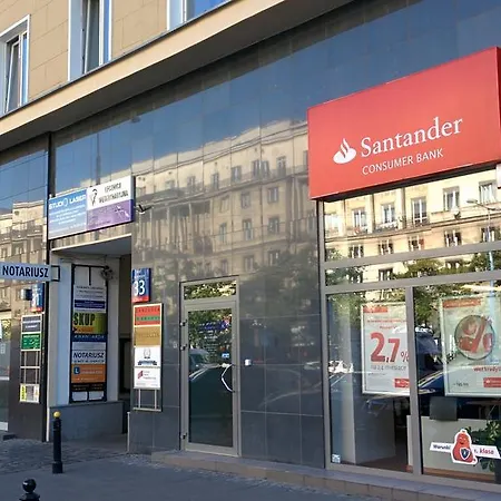 Mythings アパート ワルシャワ